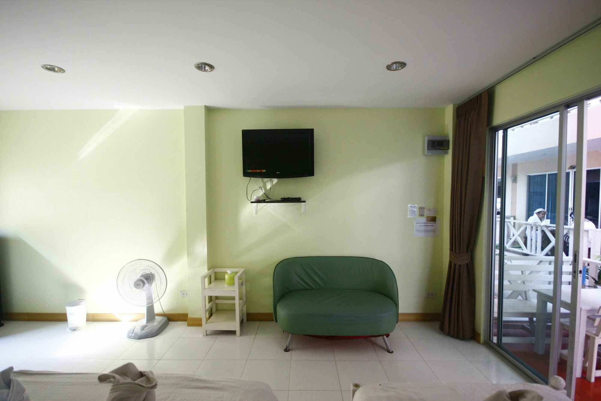Tawaen Beach Resort ラン島 エクステリア 写真